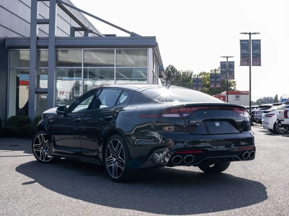 2023 Kia Stinger GT - Image 3 of 17