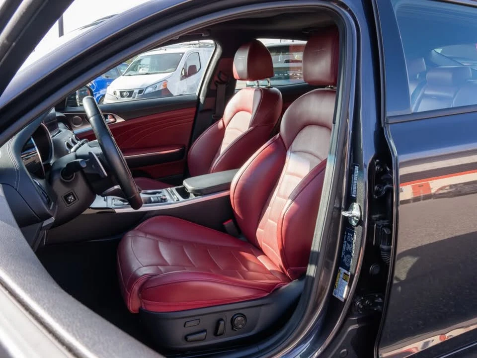 2023 Kia Stinger GT - Image 9 of 17