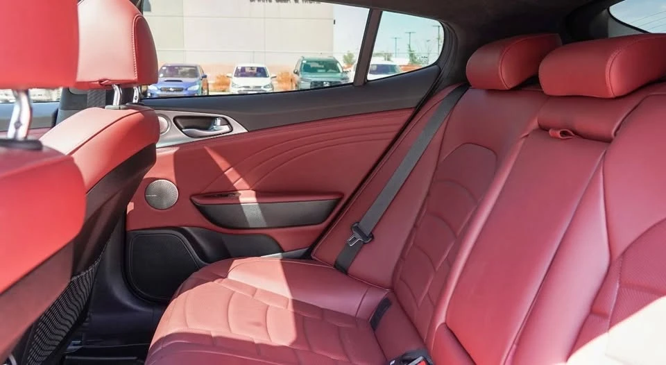 2023 Kia Stinger GT - Image 18 of 20