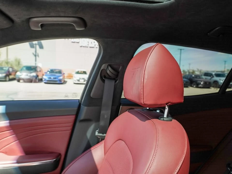 2023 Kia Stinger GT - Image 17 of 20