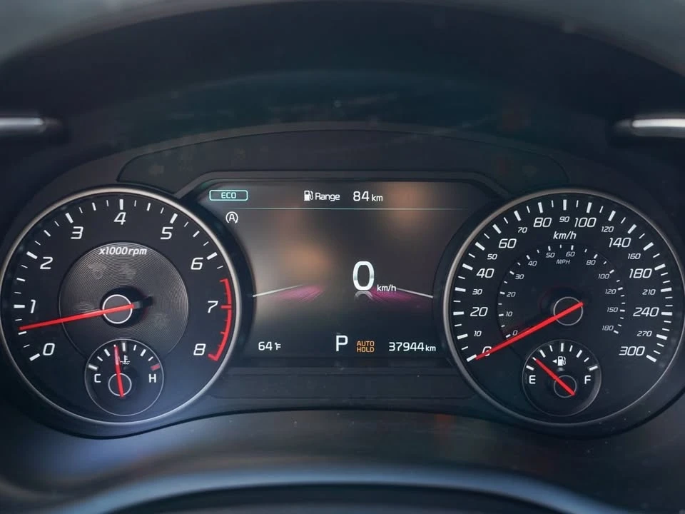 2023 Kia Stinger GT - Image 13 of 20