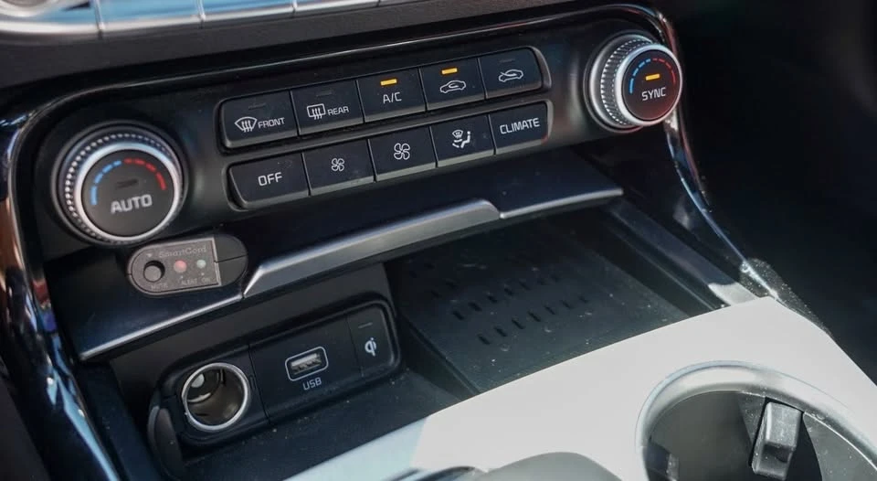 2023 Kia Stinger GT - Image 15 of 20