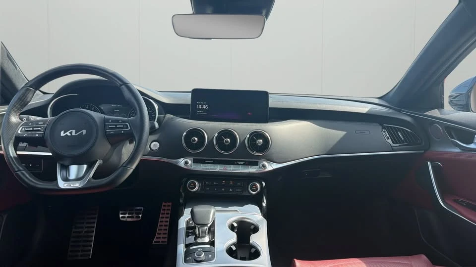 2023 Kia Stinger GT - Image 15 of 20