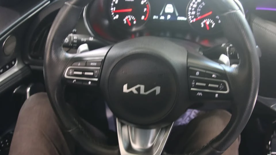 2023 Kia Stinger GT - Image 12 of 16