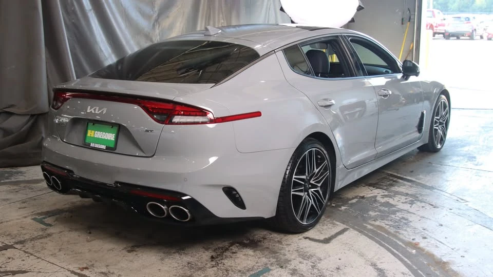 2023 Kia Stinger GT - Image 6 of 16