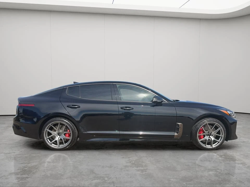 2023 Kia Stinger GT - Image 8 of 20