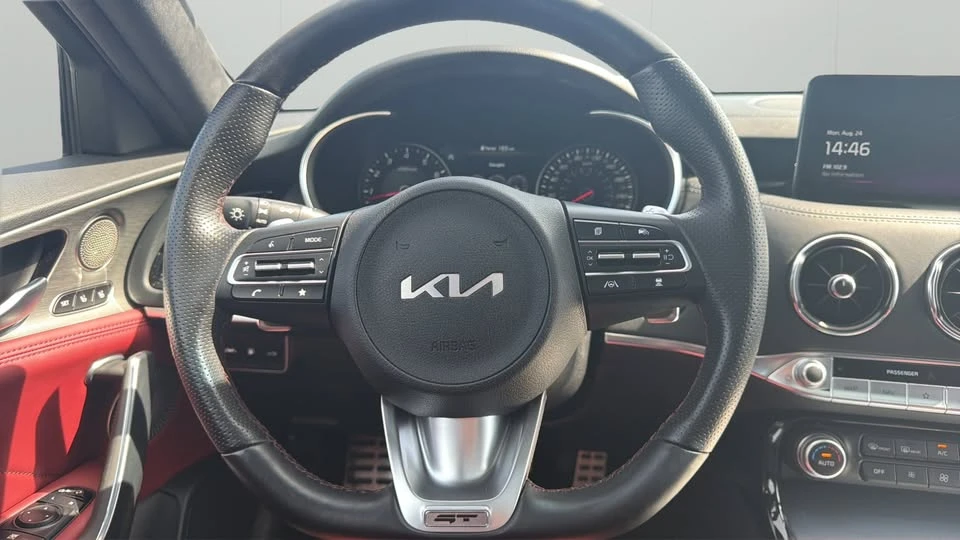 2023 Kia Stinger GT - Image 11 of 20