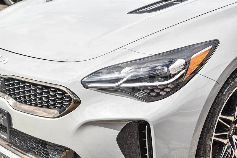 2023 Kia Stinger GT - Image 15 of 18