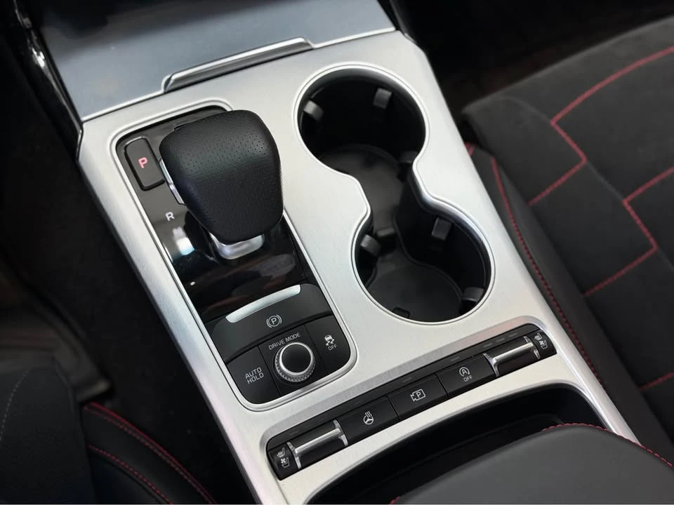 2023 Kia Stinger GT - Image 15 of 19