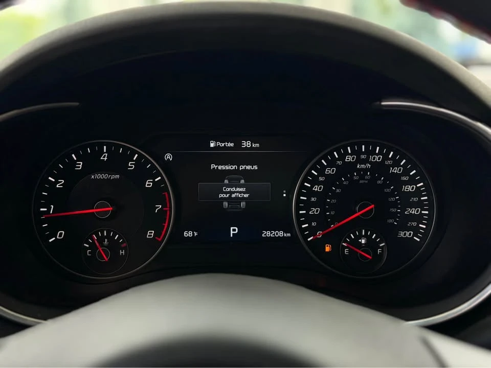 2023 Kia Stinger GT - Image 12 of 19