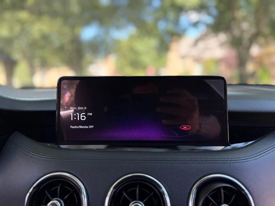 2023 Kia Stinger GT - Image 13 of 16