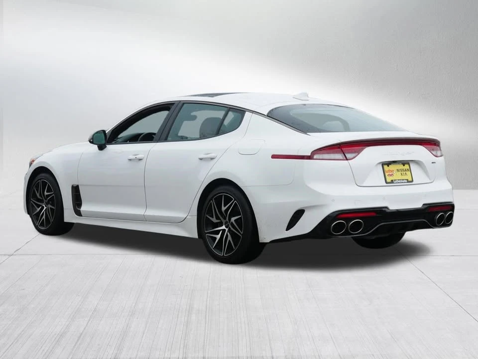 2023 Kia Stinger - Image 5 of 19