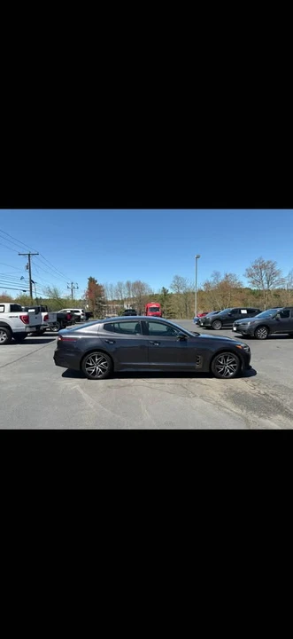 2023 Kia Stinger - Image 4 of 9