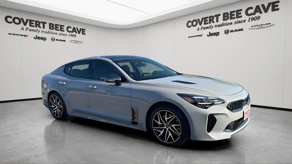 2023 Kia Stinger GT - Image 12 of 20