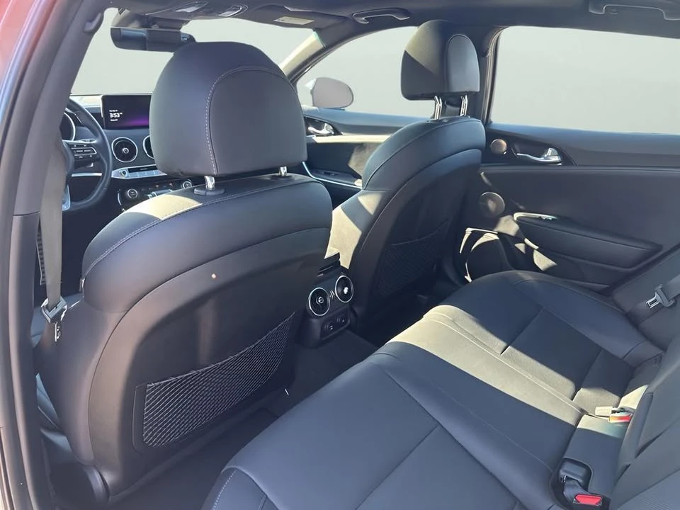 2023 Kia Stinger GT - Image 18 of 20