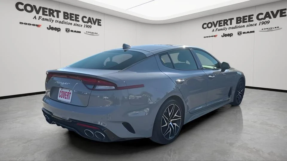 2023 Kia Stinger GT - Image 9 of 20