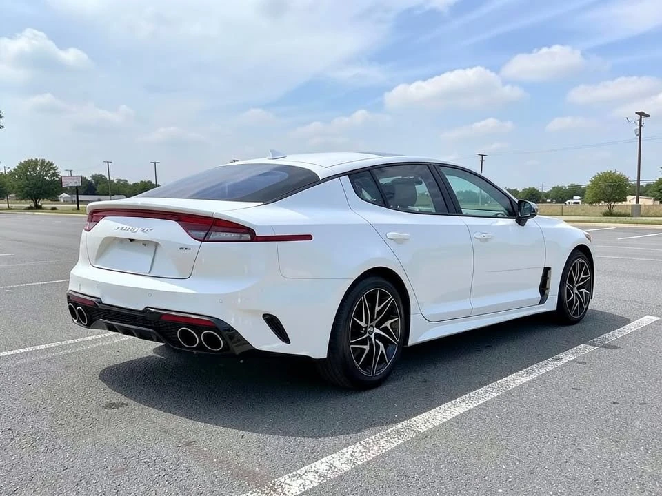 2023 Kia Stinger GT - Image 5 of 20