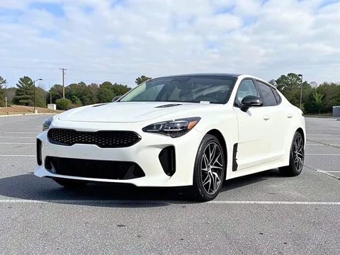 2023 Kia Stinger GT-Line