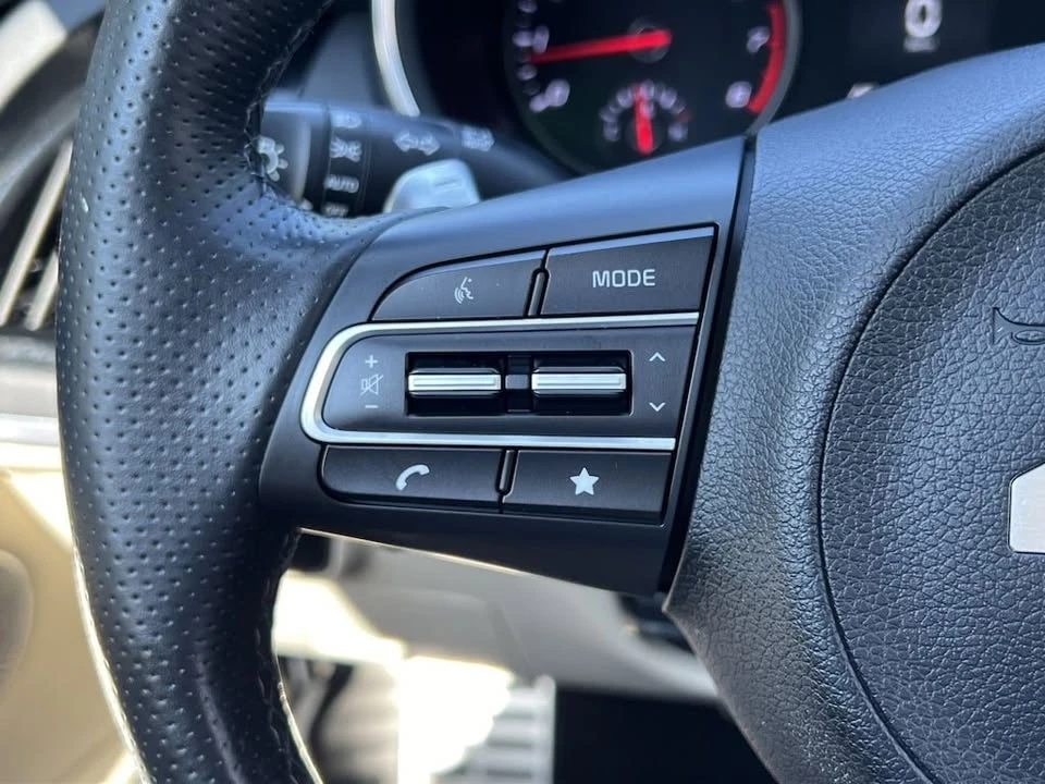 2023 Kia Stinger GT - Image 14 of 20