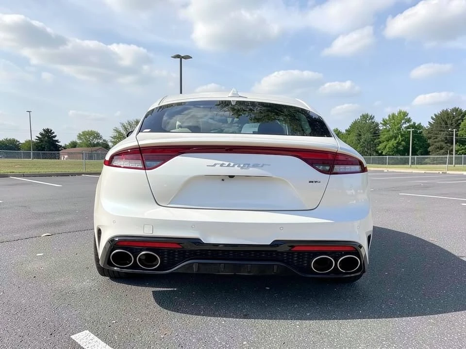 2023 Kia Stinger GT - Image 4 of 20