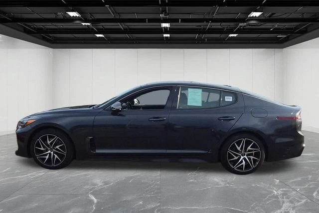 2023 Kia Stinger GT - Image 2 of 20