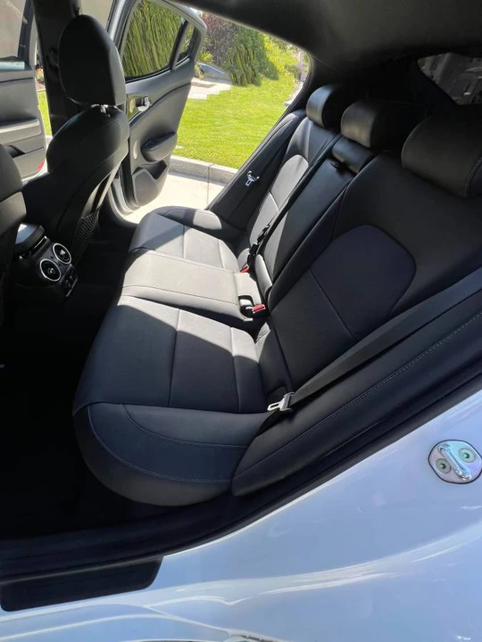 2023 Kia Stinger GT - Image 7 of 13