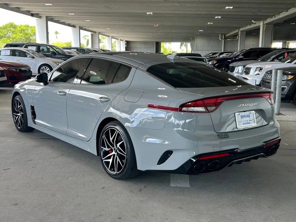 2023 Kia Stinger - Image 6 of 12