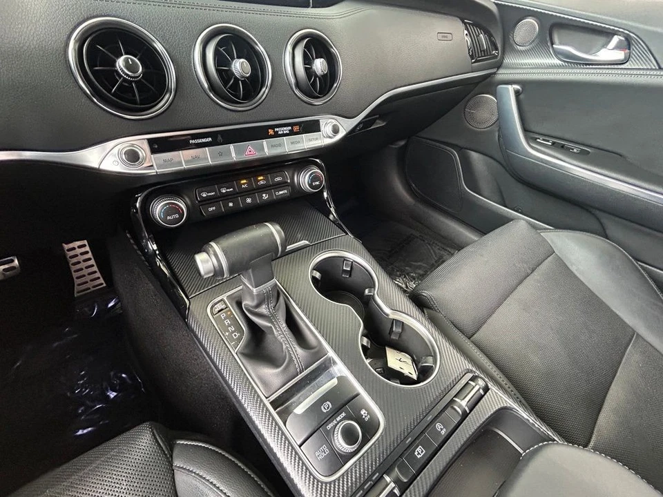 2023 Kia Stinger - Image 12 of 12