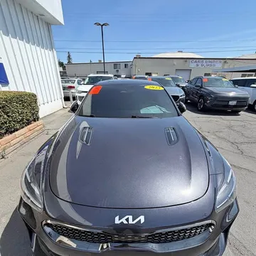 2023 Kia Stinger GT-Line