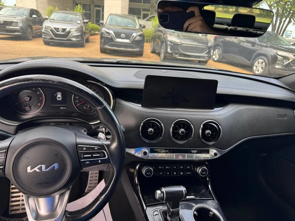2023 Kia Stinger GT - Image 4 of 4