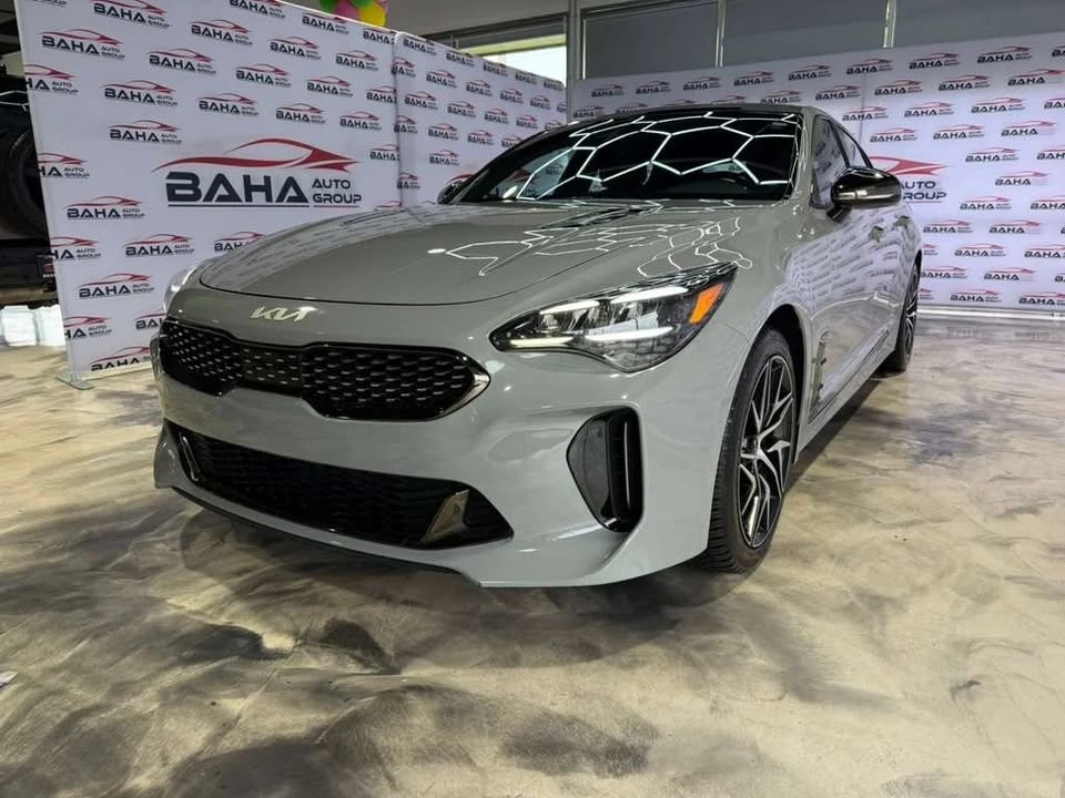 2023 Kia Stinger - Image 2 of 20