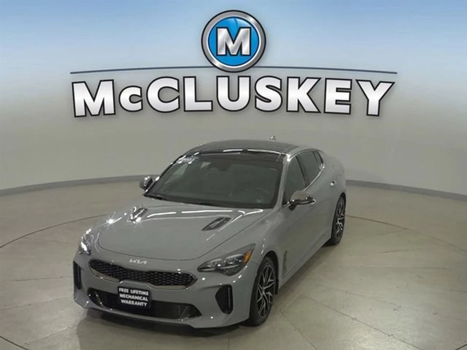 2023 Kia Stinger GT - Image 4 of 10