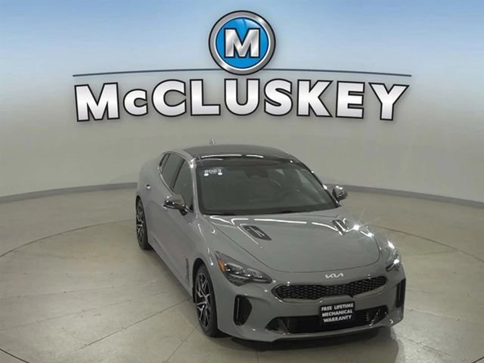 2023 Kia Stinger GT - Image 7 of 10