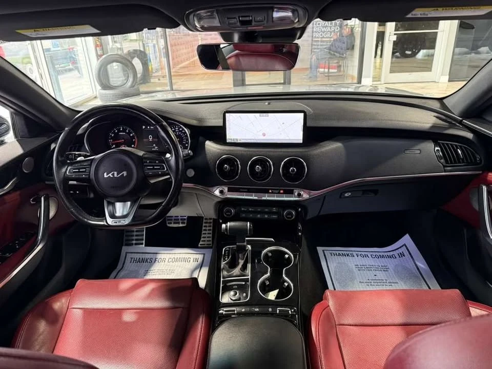 2023 Kia Stinger - Image 19 of 20