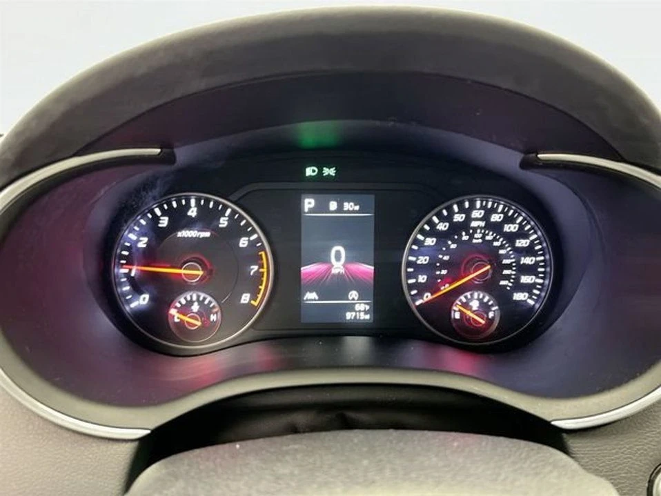 2023 Kia Stinger GT - Image 2 of 10