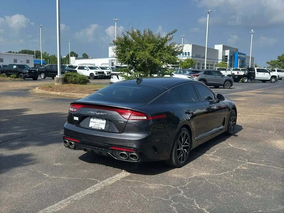 2023 Kia Stinger - Image 6 of 12