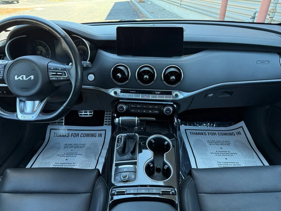 2023 Kia Stinger GT - Image 13 of 20