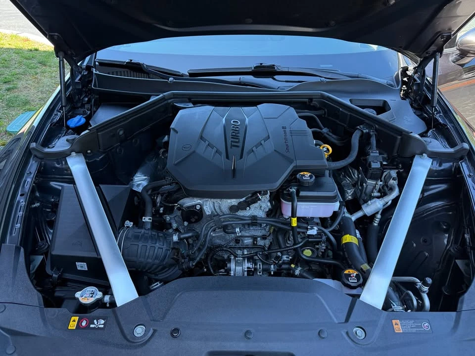 2023 Kia Stinger GT - Image 15 of 20