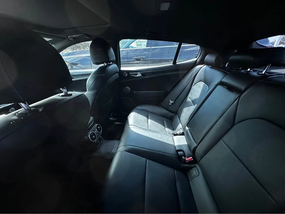 2023 Kia Stinger GT - Image 9 of 9