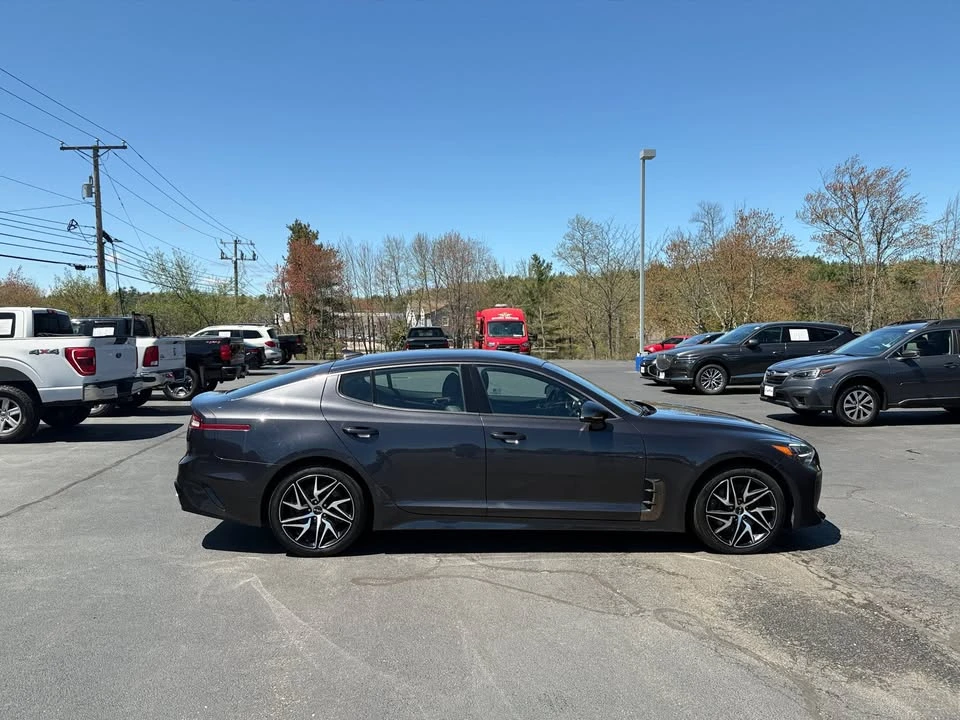 2023 Kia Stinger - Image 3 of 20