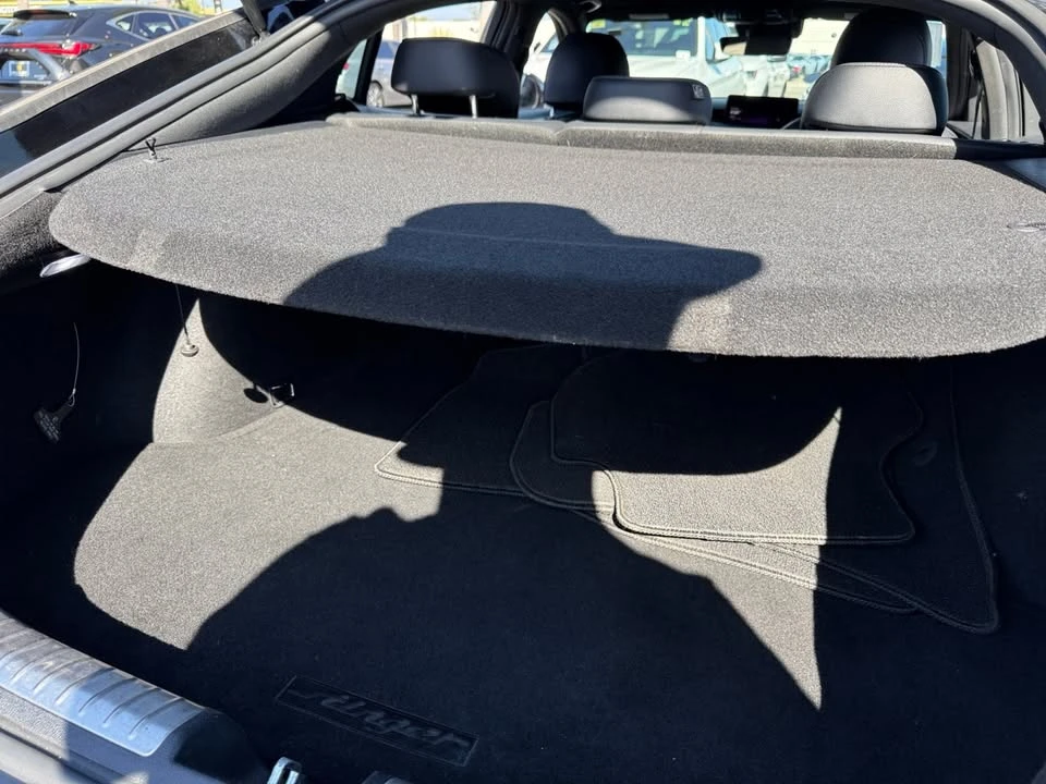 2023 Kia Stinger - Image 16 of 20