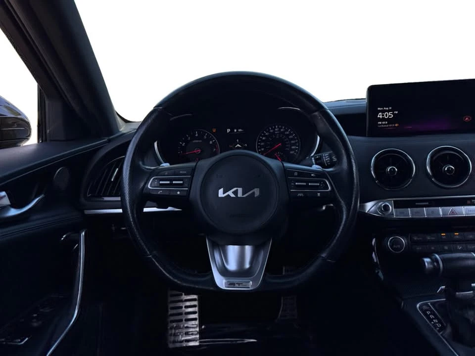 2023 Kia Stinger - Image 12 of 20