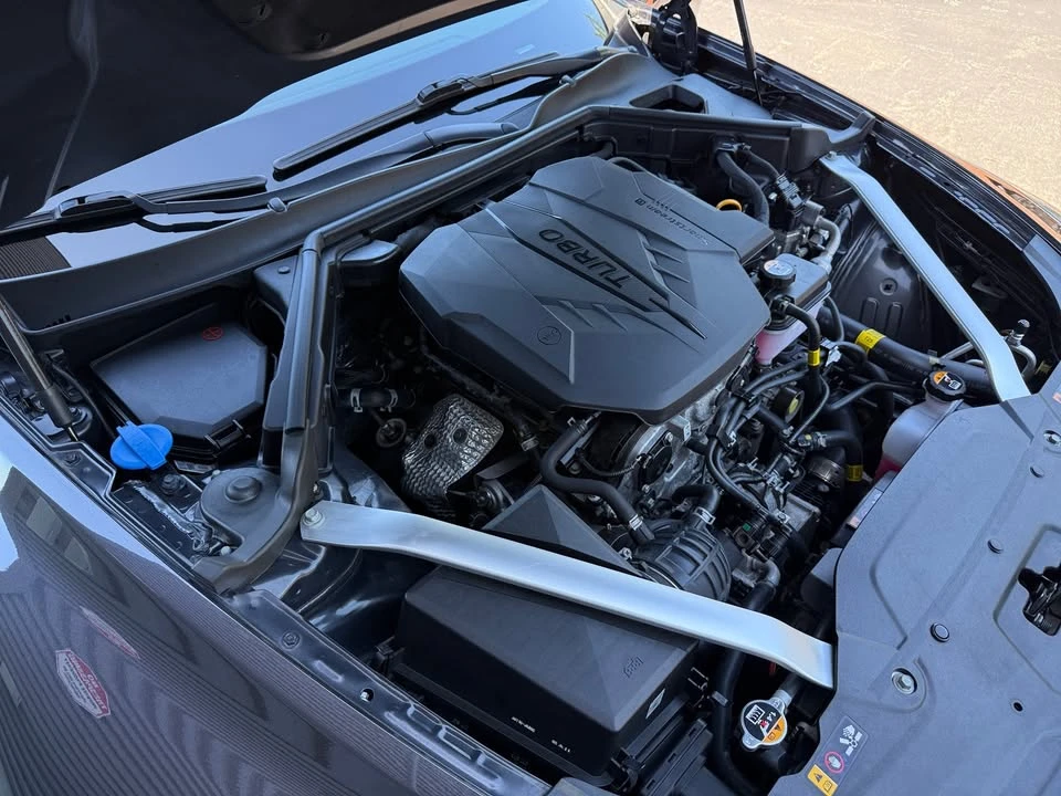 2023 Kia Stinger - Image 14 of 20