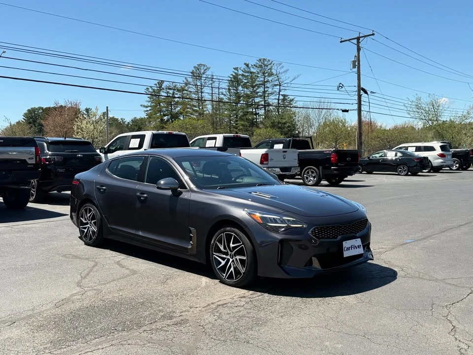 2023 Kia Stinger - Image 2 of 20