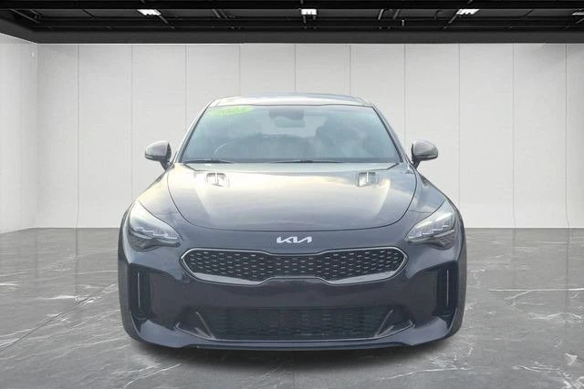 2023 Kia Stinger - Image 8 of 16