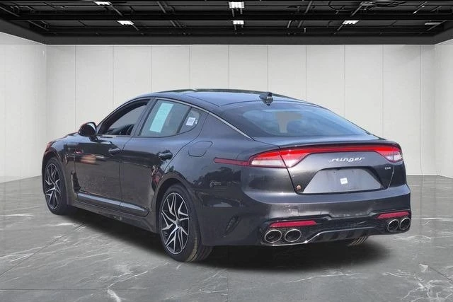 2023 Kia Stinger - Image 3 of 16