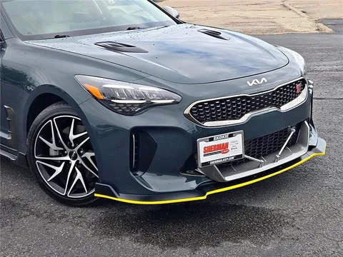 2023 Kia Stinger GT-Line