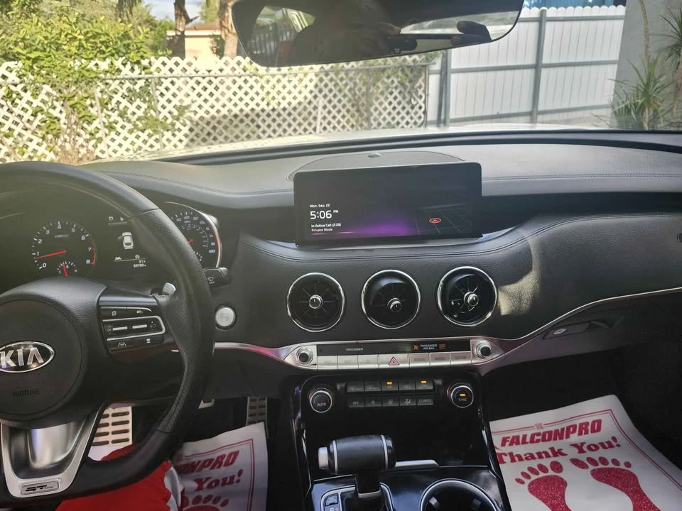2023 Kia Stinger GT - Image 2 of 20