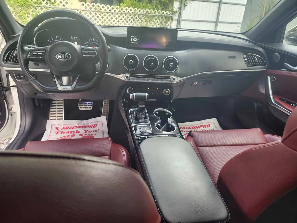 2023 Kia Stinger GT - Image 13 of 20