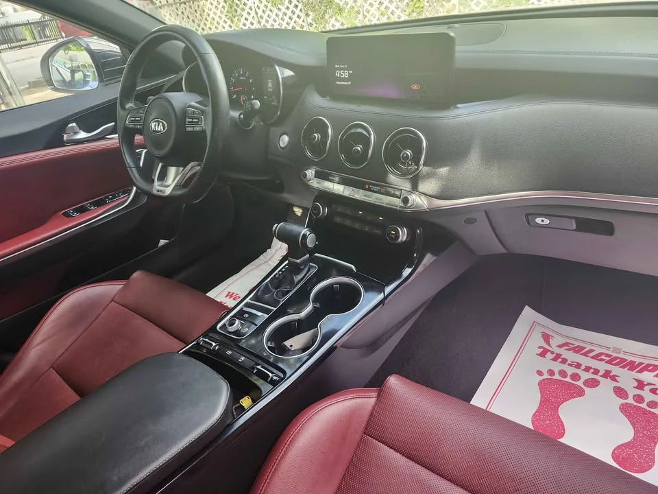 2023 Kia Stinger GT - Image 15 of 20